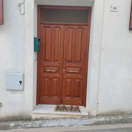 公寓 Da Antonella *