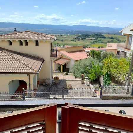 公寓 Da Antonella 贝尔基达